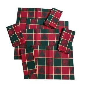 Vintage Christmas Table Linens (4) placemats & napkins red green plaid festive